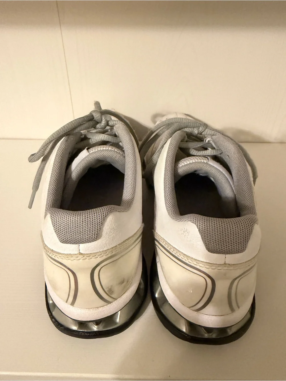 Nike Reax Rockstar Trainer  Running Sneaker Shoes 415355-103 Womens SZ 9M